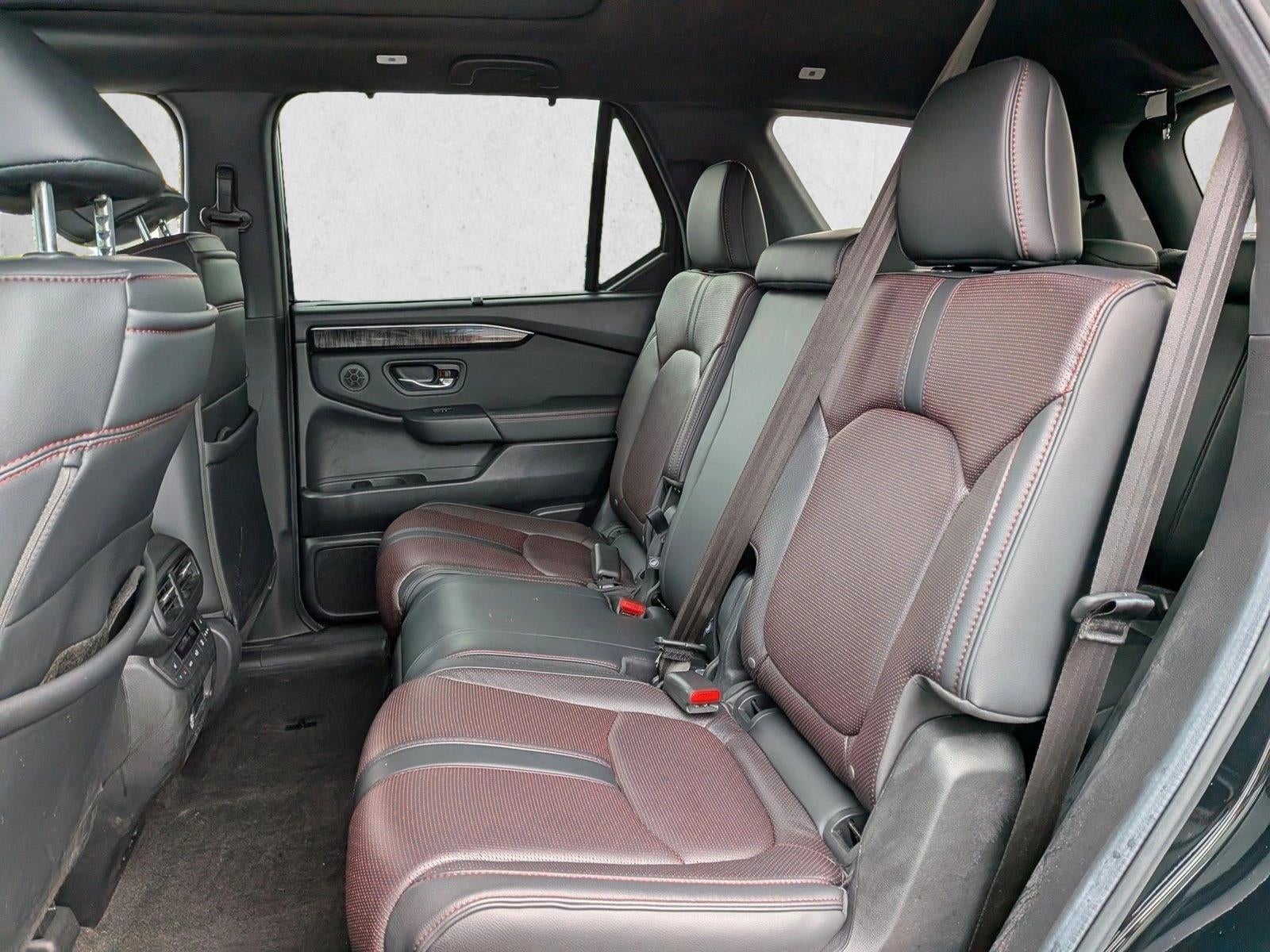 2025 Honda Pilot Black Edition AWD