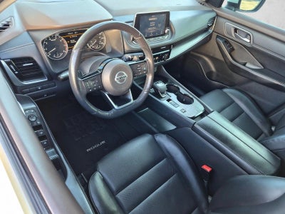 2021 Nissan Rogue FWD SV