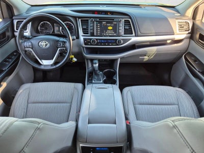 2018 Toyota Highlander LE Plus V6 FWD (SE)