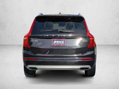 2017 Volvo XC90 T6 AWD 7-Passenger Momentum