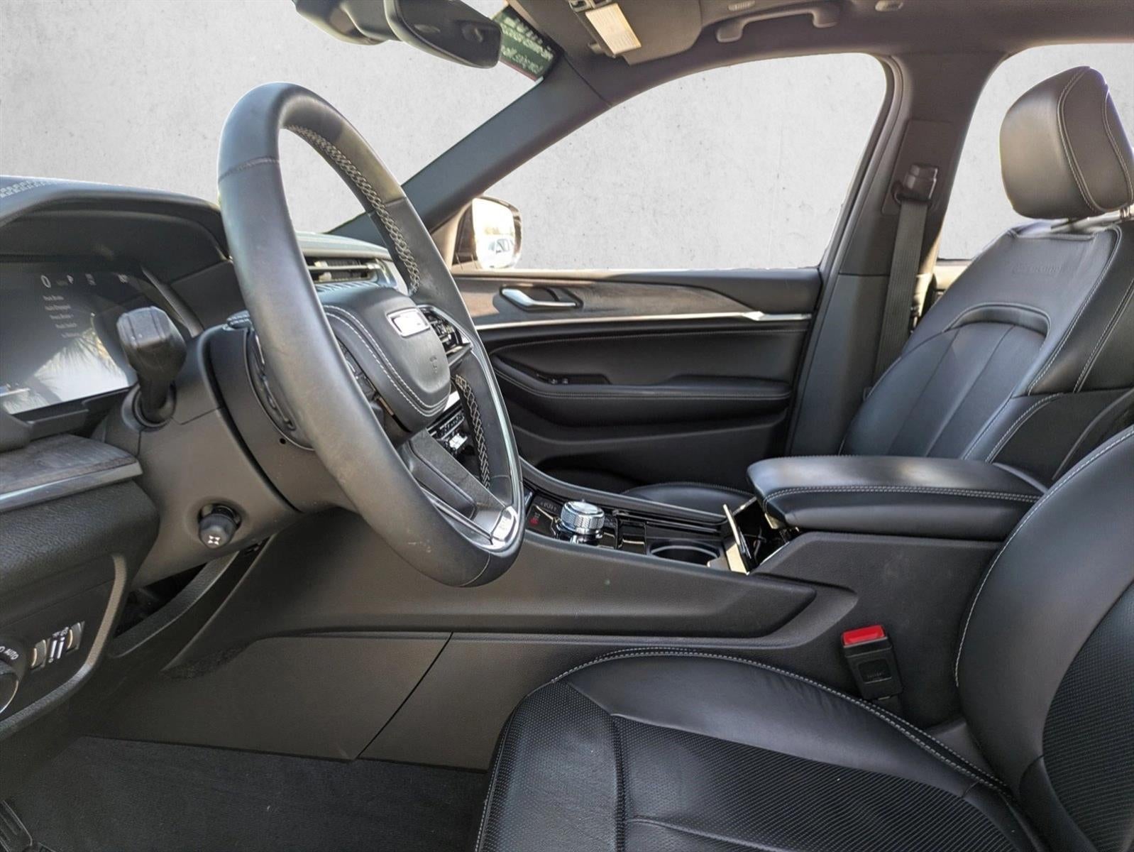 2023 Jeep Grand Cherokee L Overland 4x4