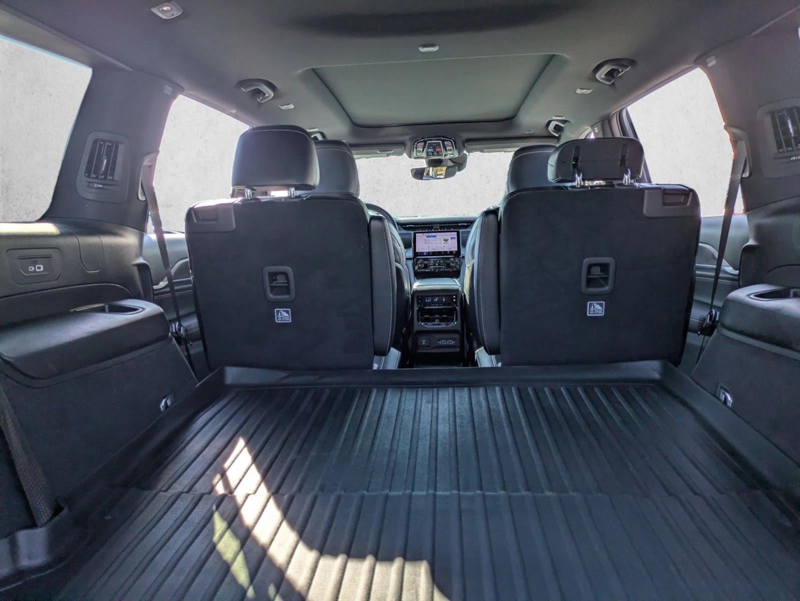 2023 Jeep Grand Cherokee L Overland 4x4