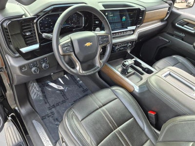 2022 Chevrolet Silverado 1500 Crew Cab Short Box 4-Wheel Drive High Country