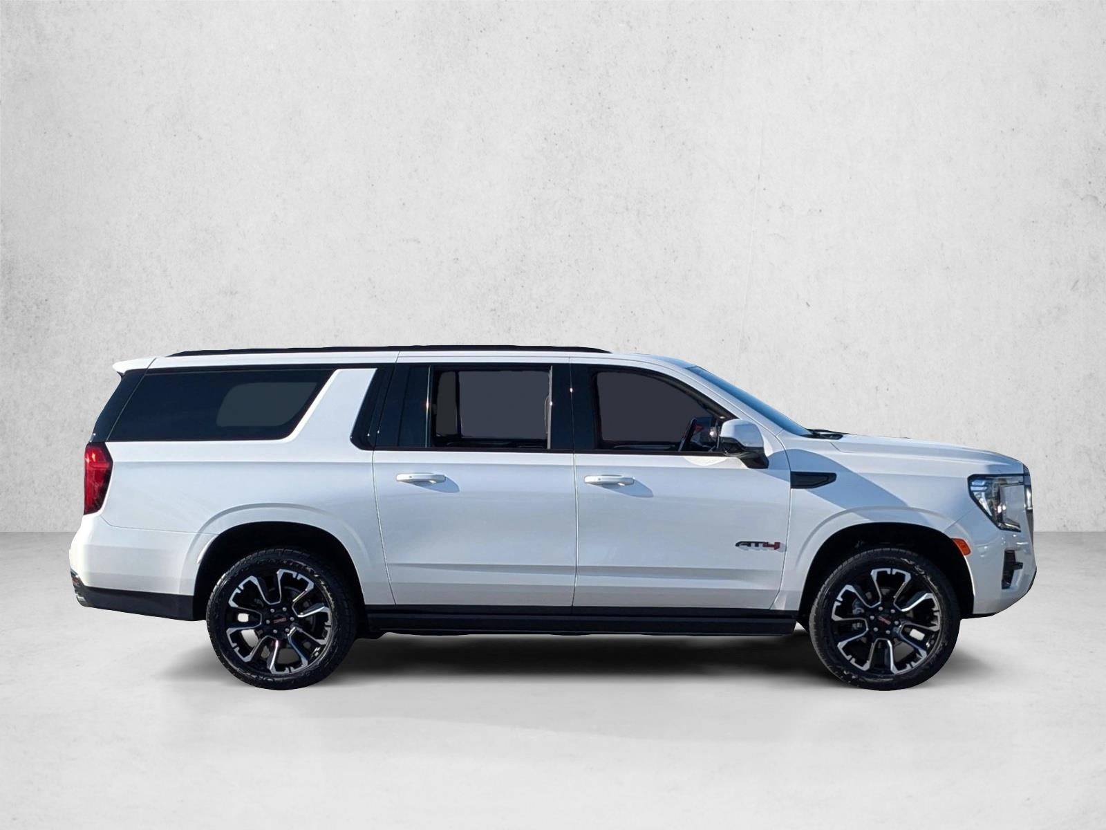 2023 GMC Yukon XL 4WD 4dr AT4