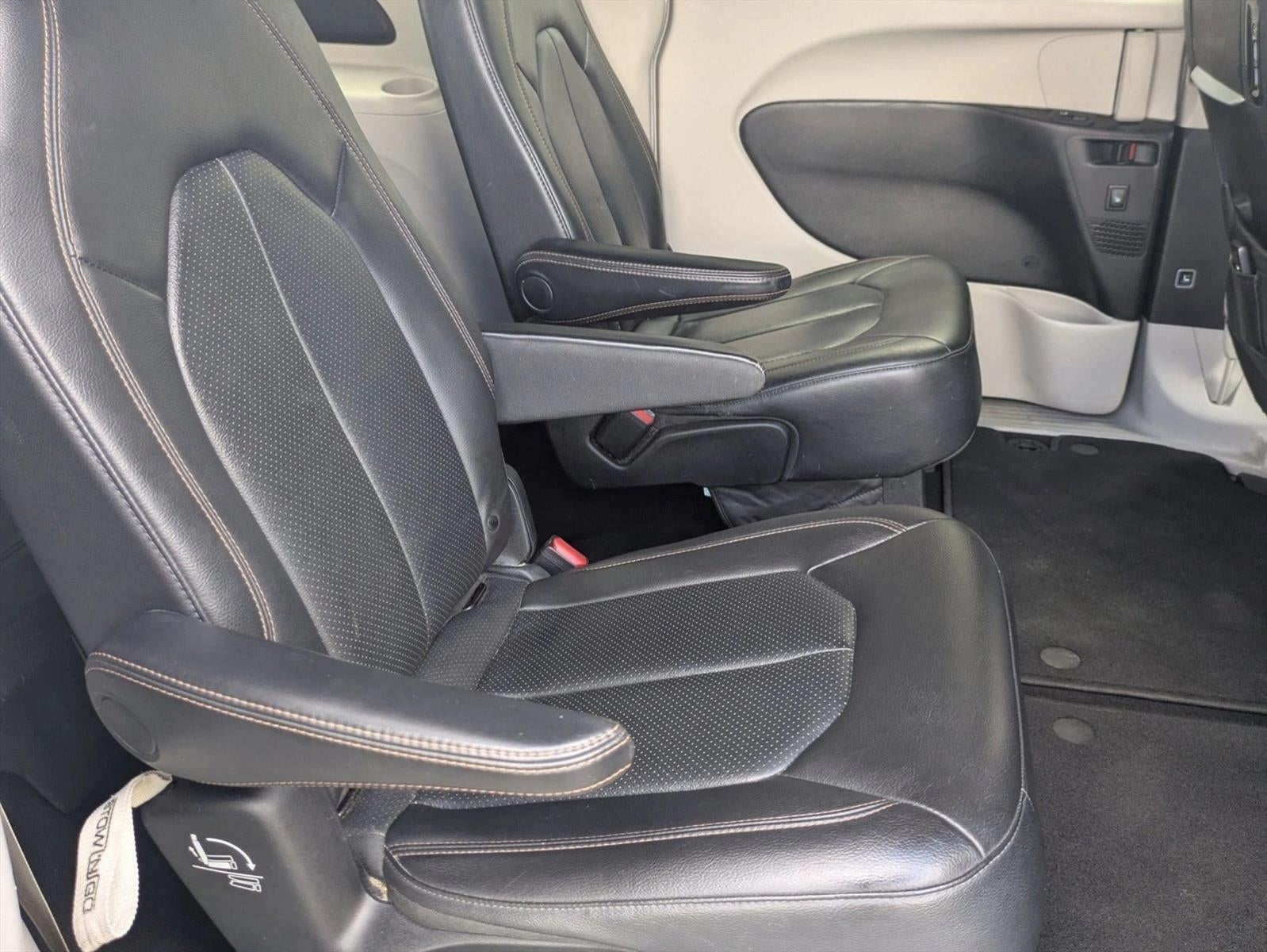 2019 Chrysler Pacifica Touring L Plus FWD