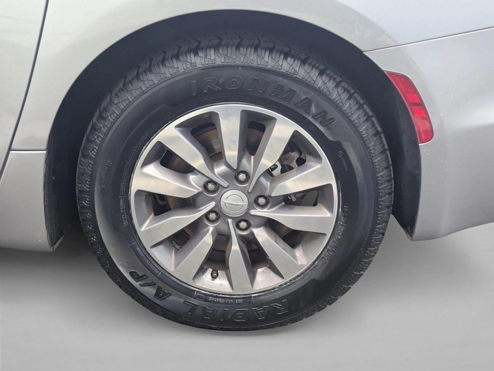 2019 Chrysler Pacifica Touring L Plus FWD