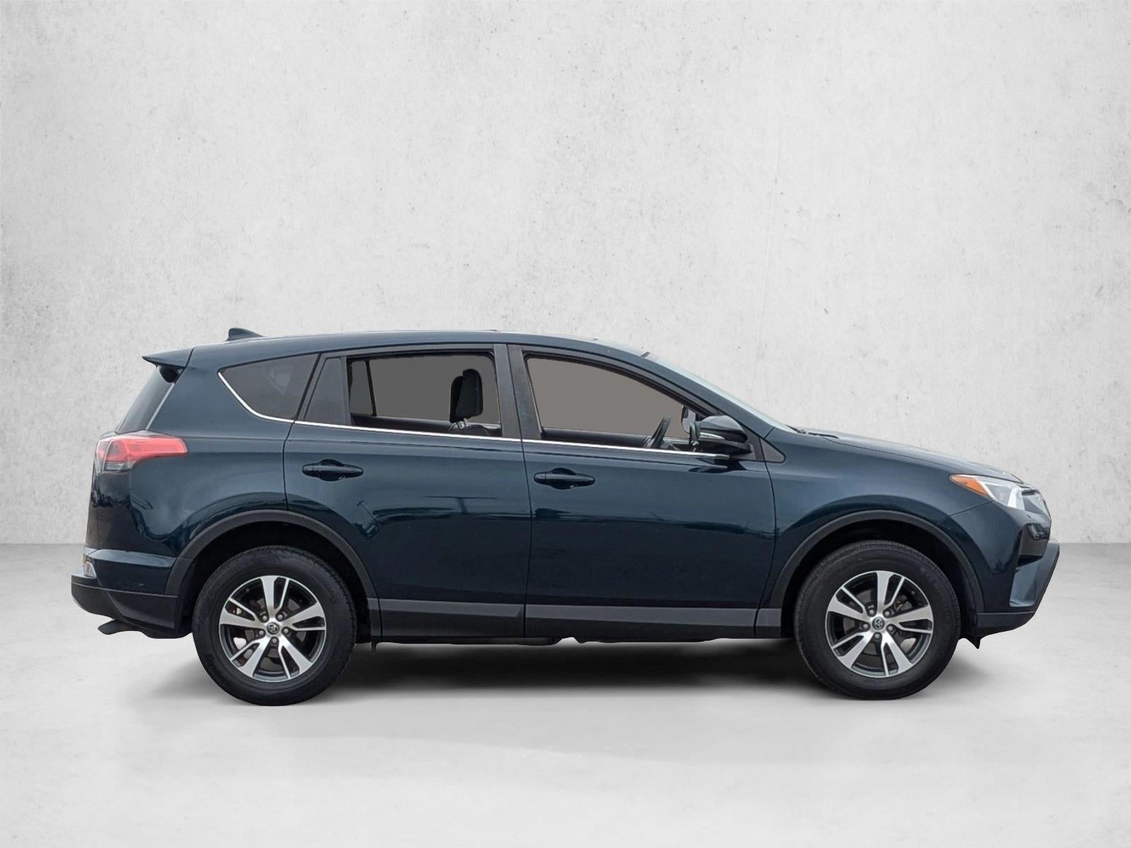 2018 Toyota RAV4 XLE AWD (Natl)
