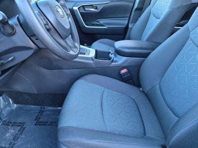 2025 Toyota RAV4 XLE FWD (GS)