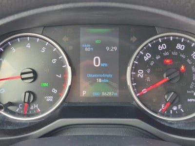 2019 Toyota RAV4 XLE FWD (GS)