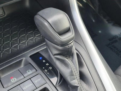 2019 Toyota RAV4 XLE FWD (GS)