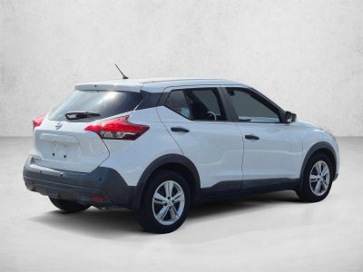 2020 Nissan Kicks S FWD