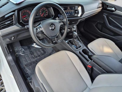 2021 Volkswagen Jetta R-Line Auto