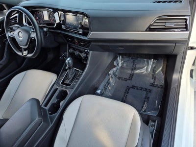 2021 Volkswagen Jetta R-Line Auto