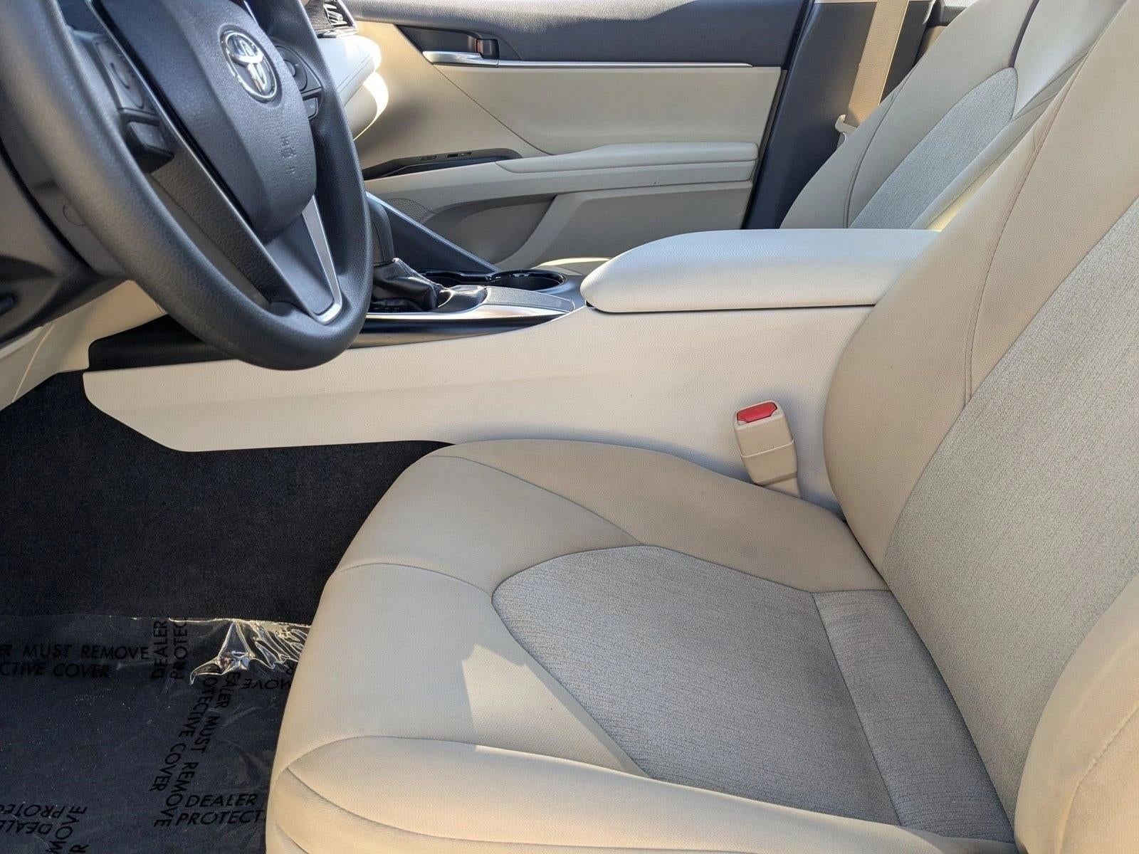 2018 Toyota Camry LE Auto (SE)