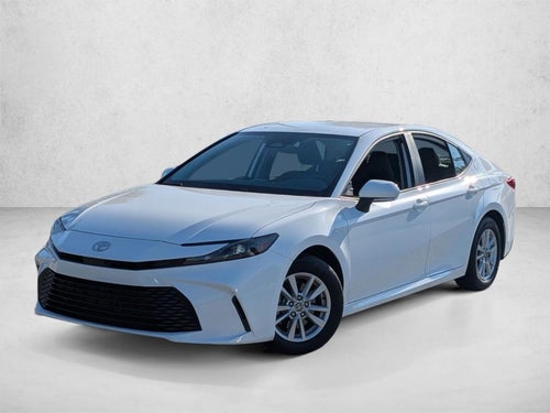 2025 Toyota Camry LE (SE)