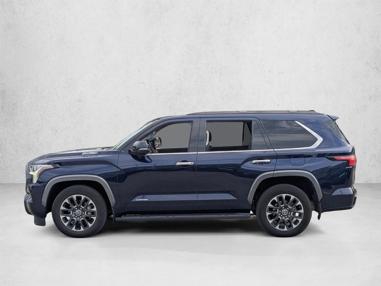 2023 Toyota Sequoia Limited 4WD (SE)