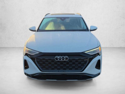 2024 Audi Q8 e-tron Premium quattro