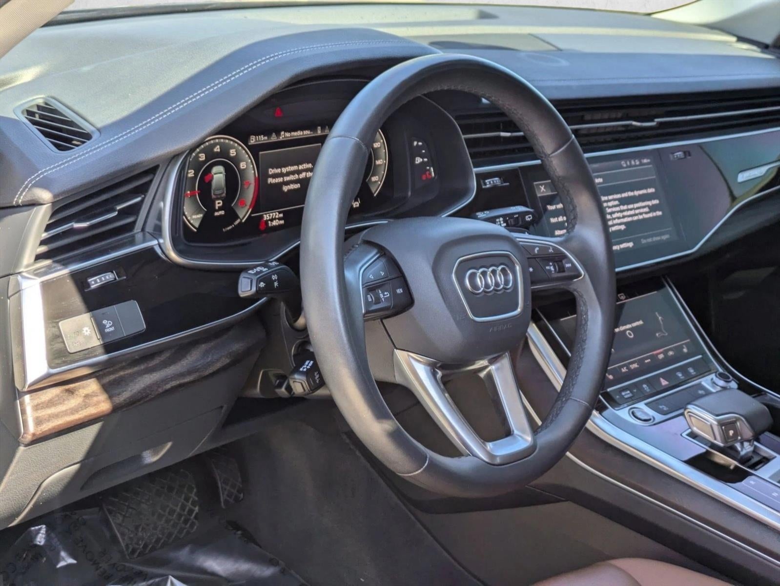 2023 Audi Q7 Premium 45 TFSI quattro