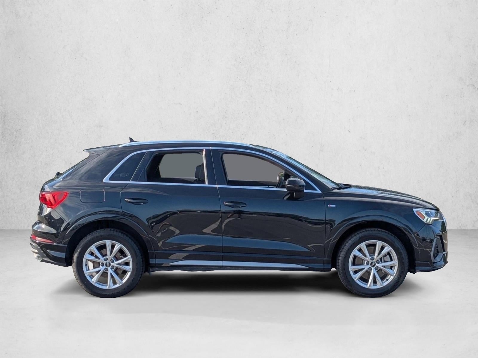 2023 Audi Q3 S line Premium Plus 45 TFSI quattro