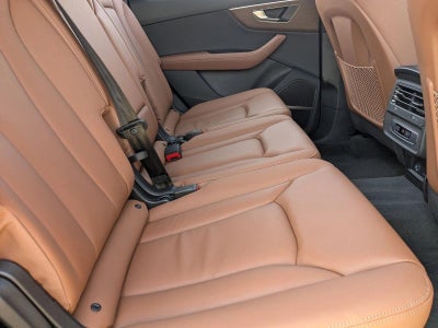 2025 Audi Q7 Premium Plus 45 TFSI quattro