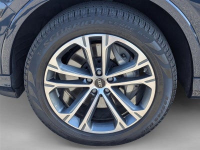 2025 Audi Q7 Premium Plus 45 TFSI quattro