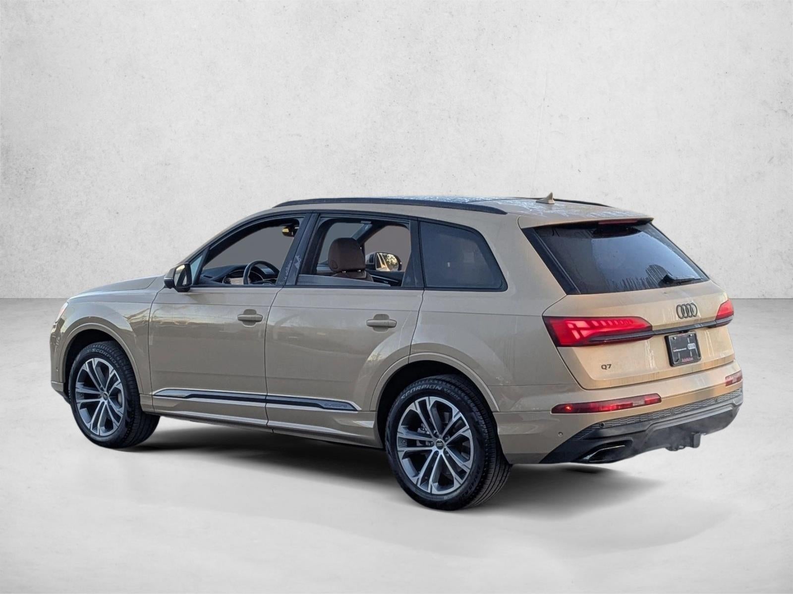 2025 Audi Q7 Premium Plus 45 TFSI quattro