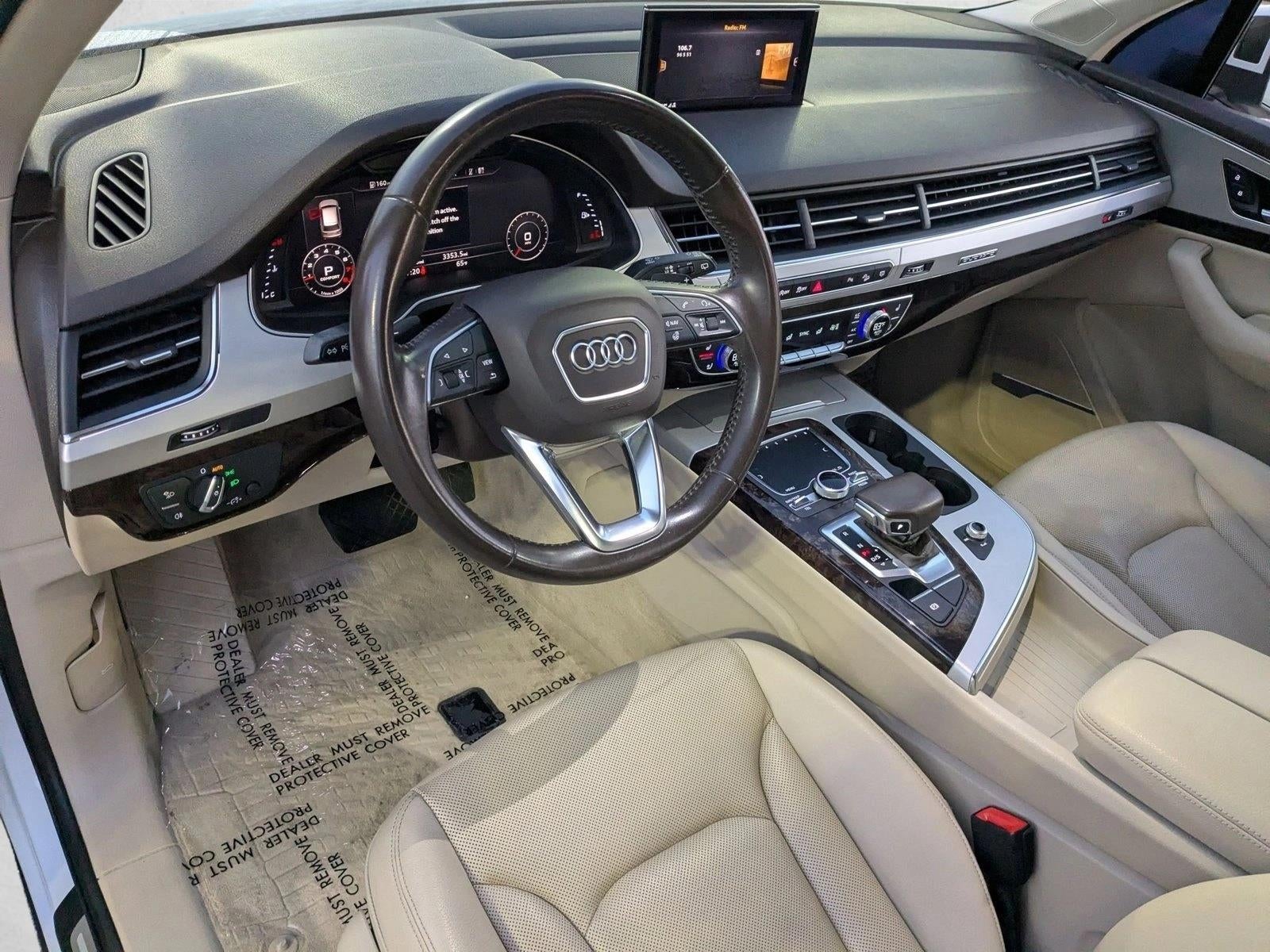2019 Audi Q7 Premium Plus 45 TFSI quattro