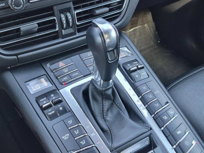 2020 Porsche Macan AWD