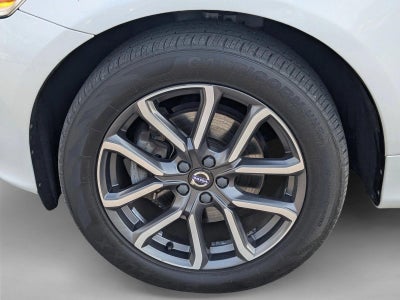 2017 Volvo XC60 T6 AWD Dynamic