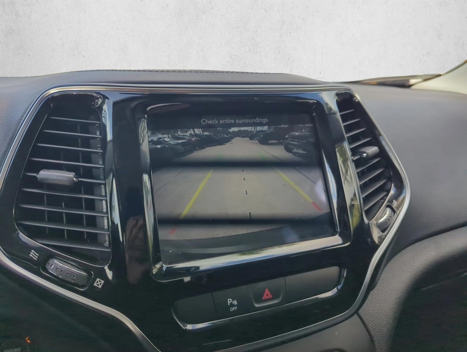 2020 Jeep Cherokee Limited FWD