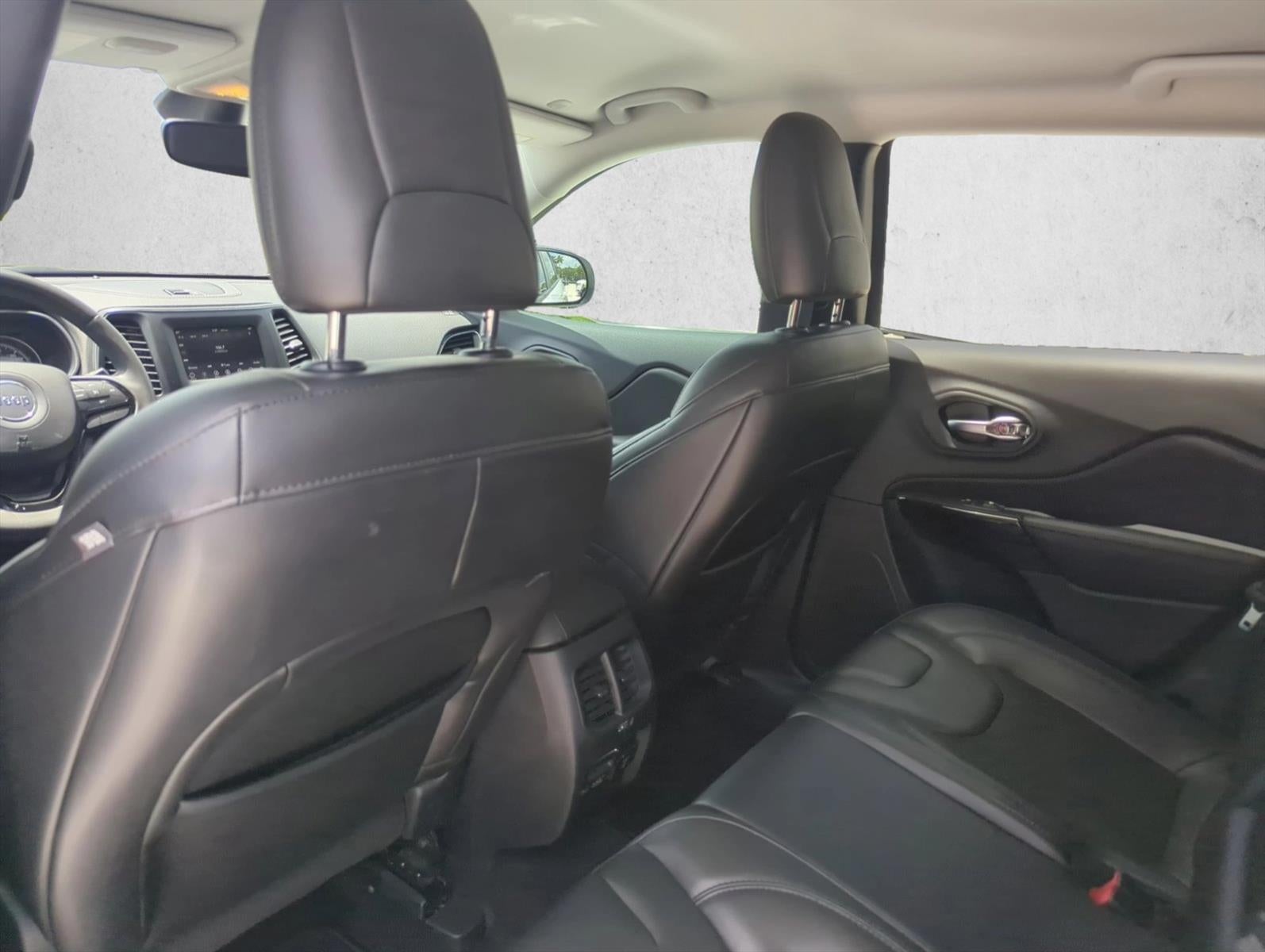 2020 Jeep Cherokee Altitude FWD