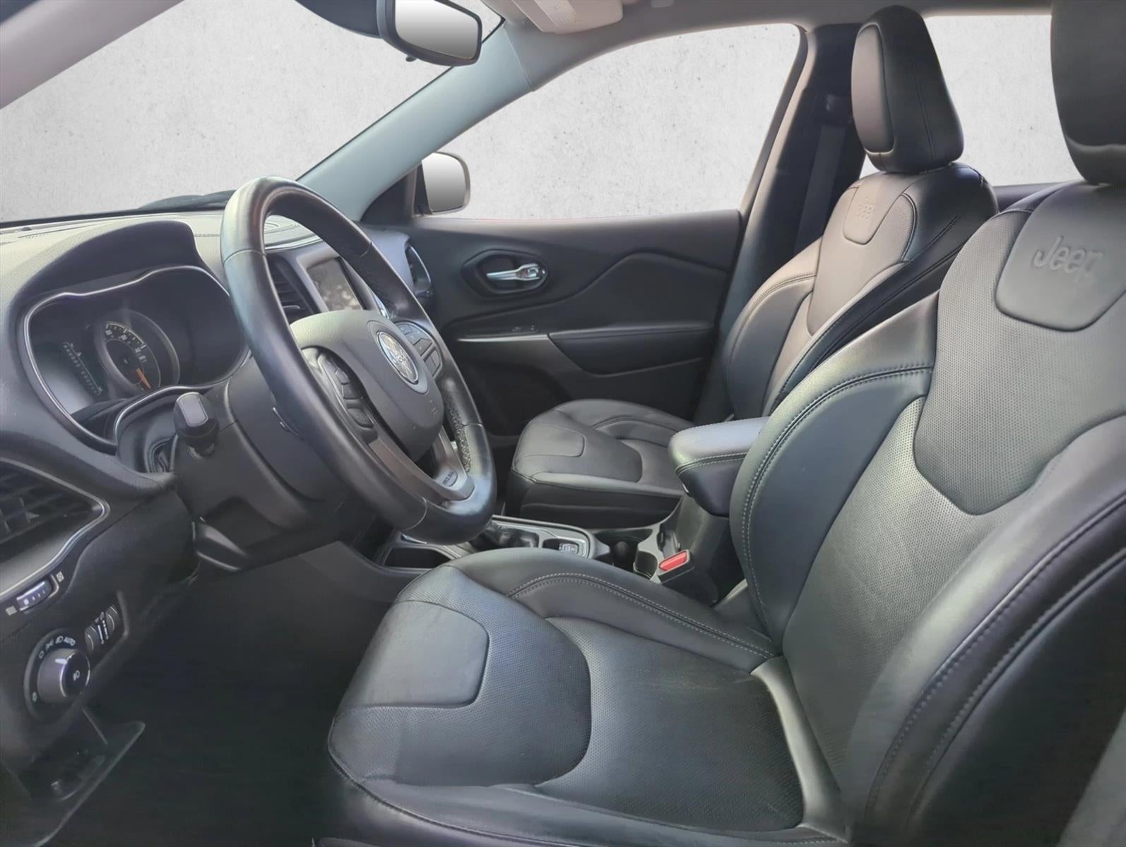 2021 Jeep Cherokee Latitude Lux FWD