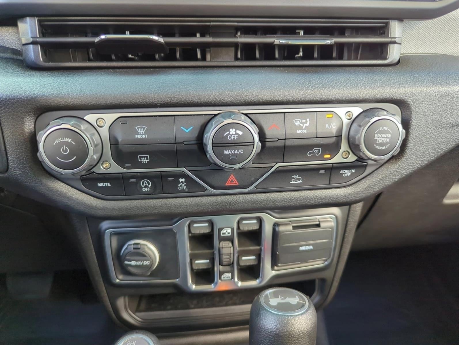 2025 Jeep Wrangler Sport 4 Door 4x4