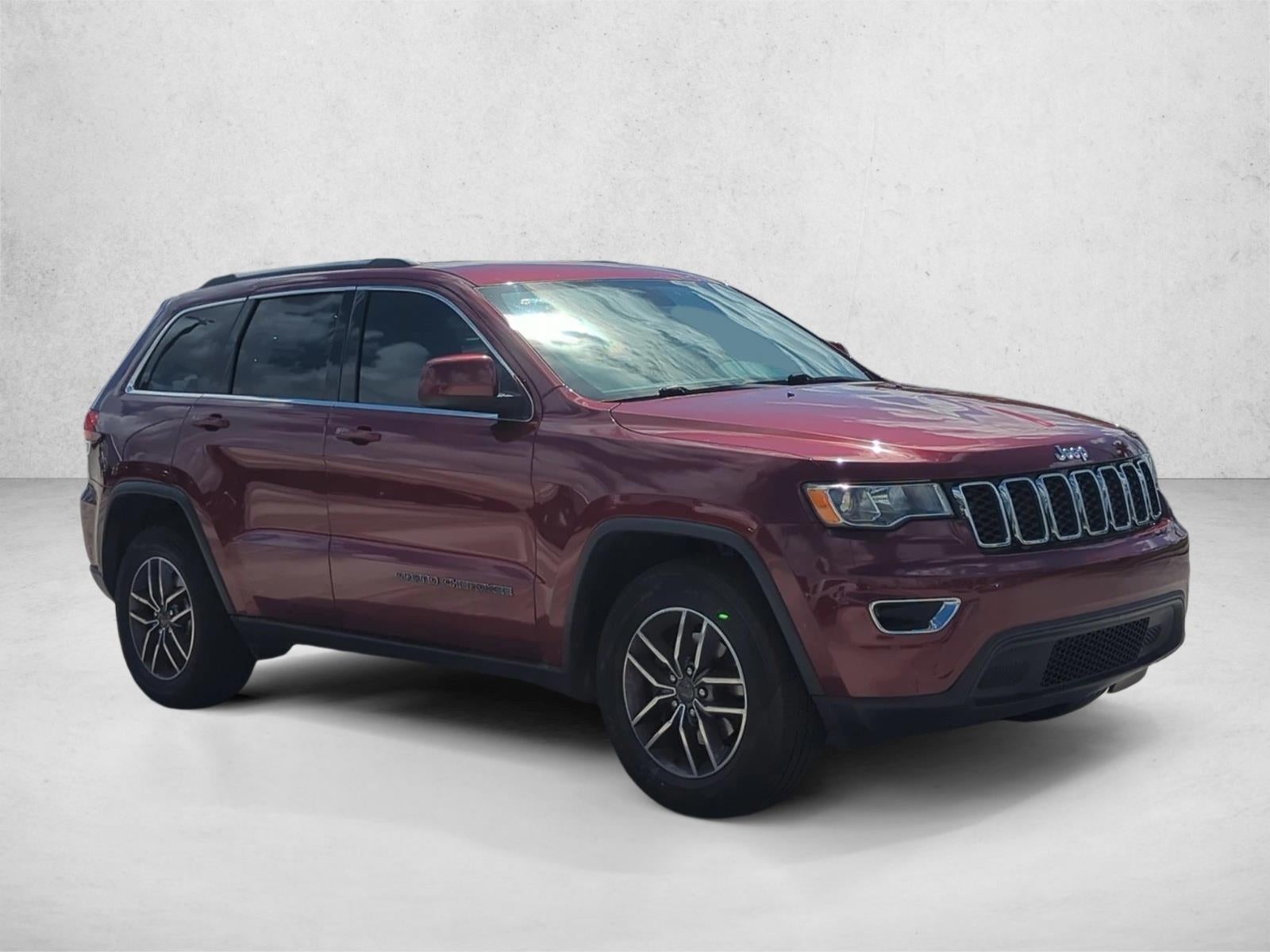 2019 Jeep Grand Cherokee Laredo E 4x2