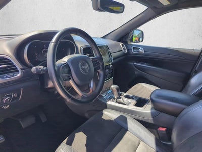 2020 Jeep Grand Cherokee Laredo E 4x2