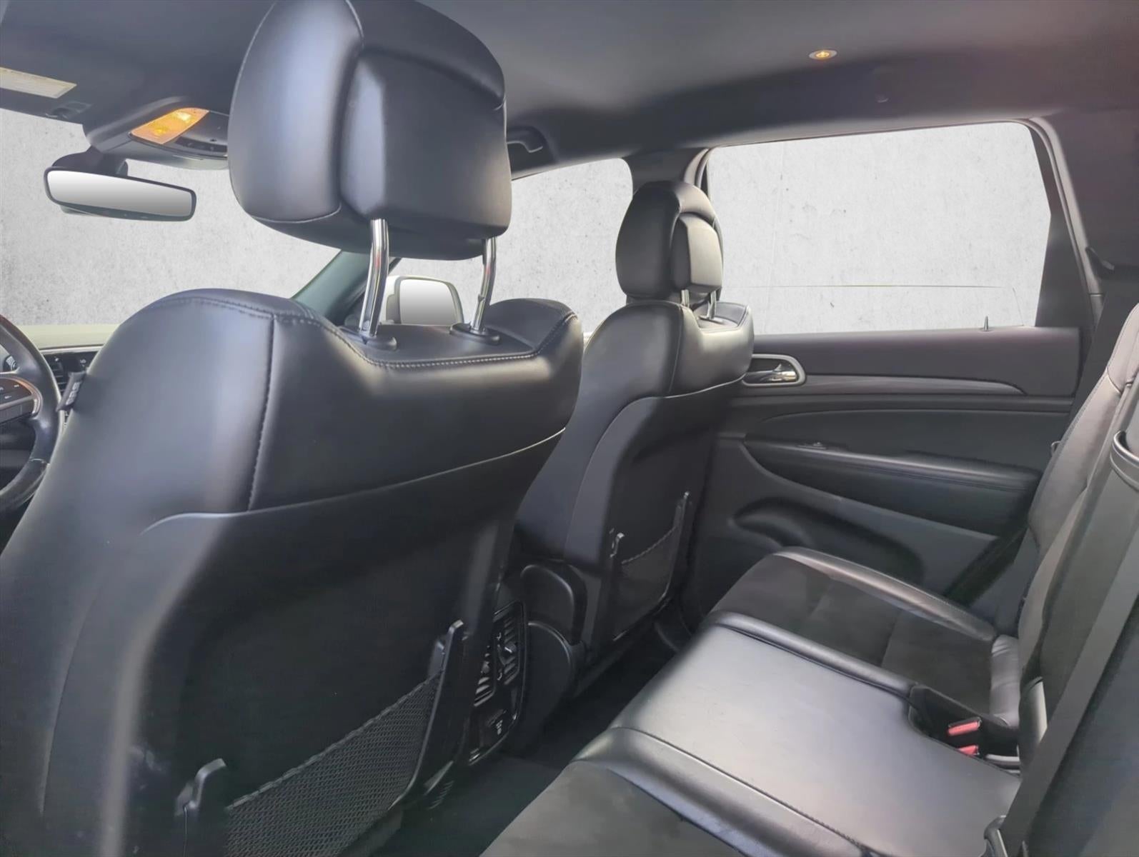 2020 Jeep Grand Cherokee Altitude 4x2