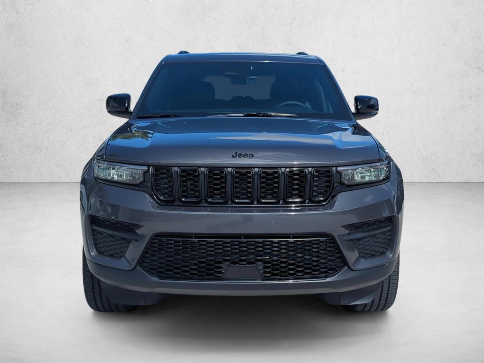 2025 Jeep Grand Cherokee Altitude X 4x2