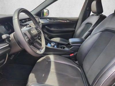 2023 Jeep Grand Cherokee Altitude 4x2