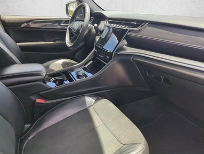 2023 Jeep Grand Cherokee Altitude 4x2