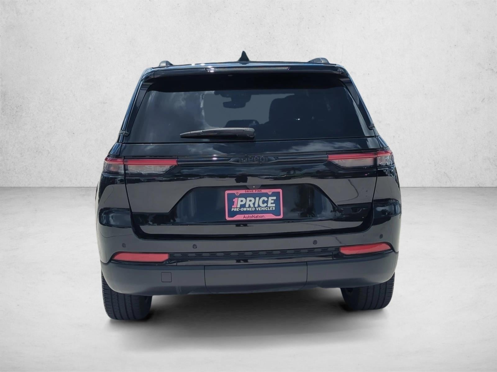 2023 Jeep Grand Cherokee Altitude 4x2