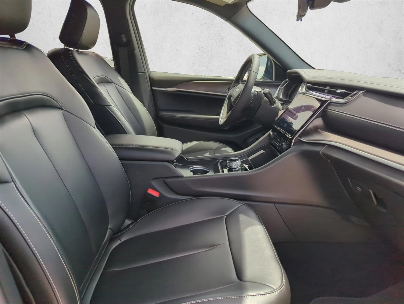 2025 Jeep Grand Cherokee Limited 4x2