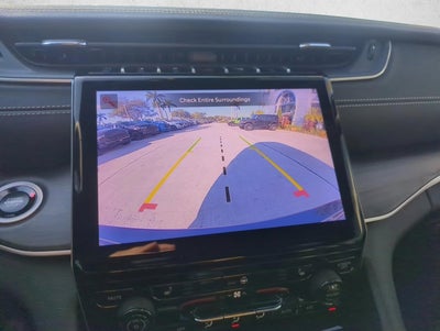 2025 Jeep Grand Cherokee Limited 4x2