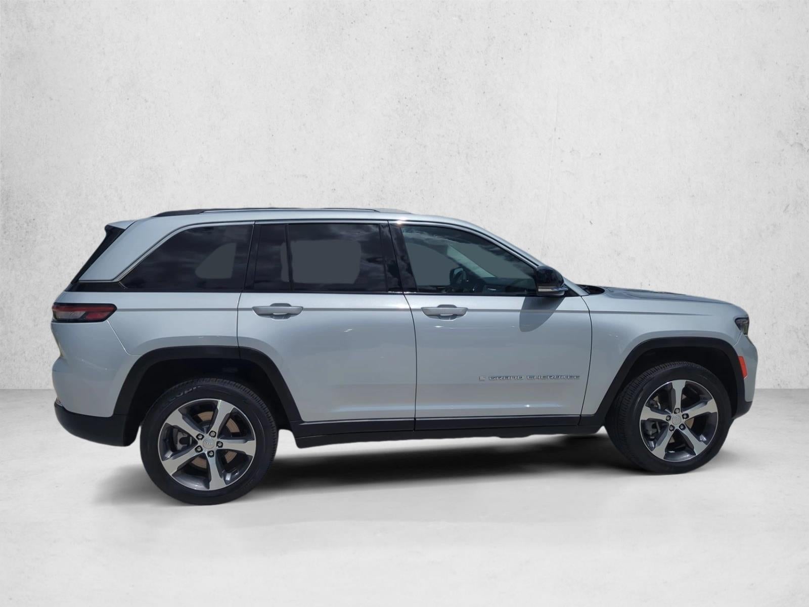 2022 Jeep Grand Cherokee 4xe 4x4