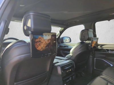 2023 Jeep Wagoneer Series II Carbide 4x4