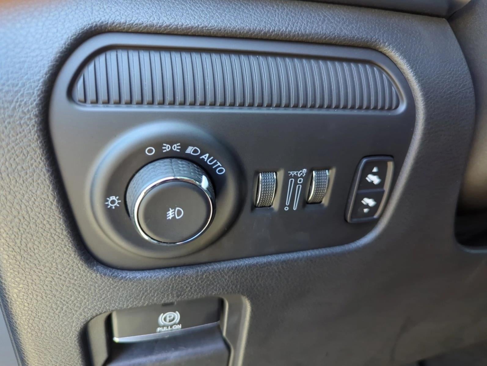 2023 Jeep Wagoneer Series II Carbide 4x4