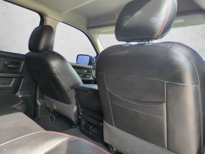 2018 RAM 1500 Express 4x2 Crew Cab 5'7" Box