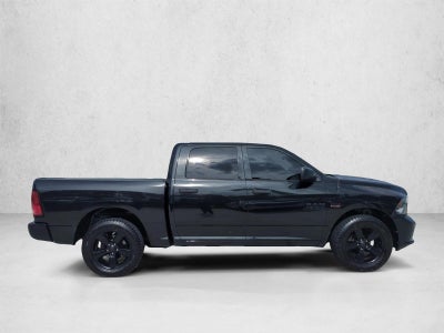 2018 RAM 1500 Express 4x2 Crew Cab 5'7" Box