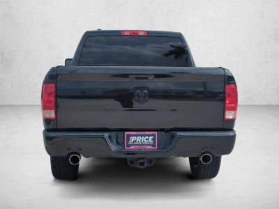 2018 RAM 1500 Express 4x2 Crew Cab 5'7" Box