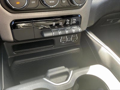 2021 RAM 1500 Big Horn 4x2 Crew Cab 5'7" Box