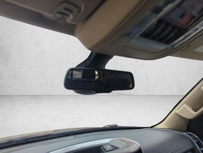2019 RAM 1500 Laramie 4x4 Crew Cab 5'7" Box